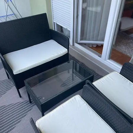 Hedonija Stan Na Dan